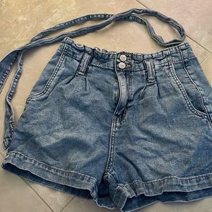 American eagle mom shorts
